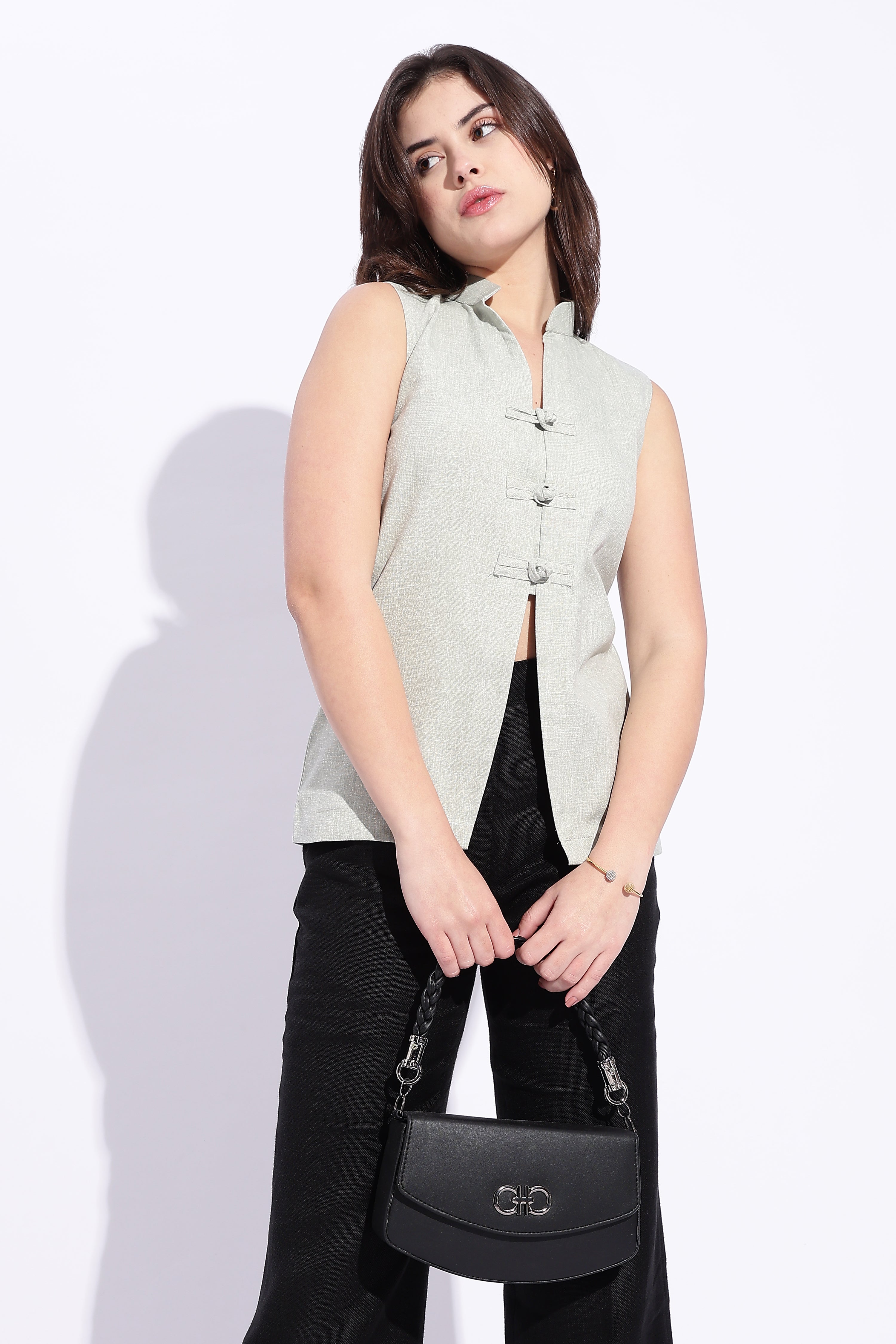 Mandarin style cotton x Linen Light Green sleeveless top