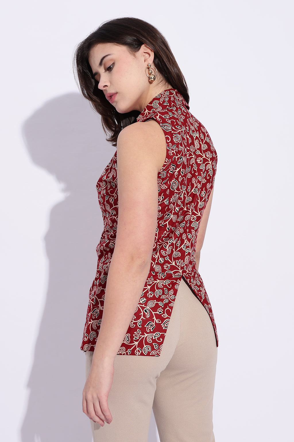 Maroon floral block print Collared Waist coat top