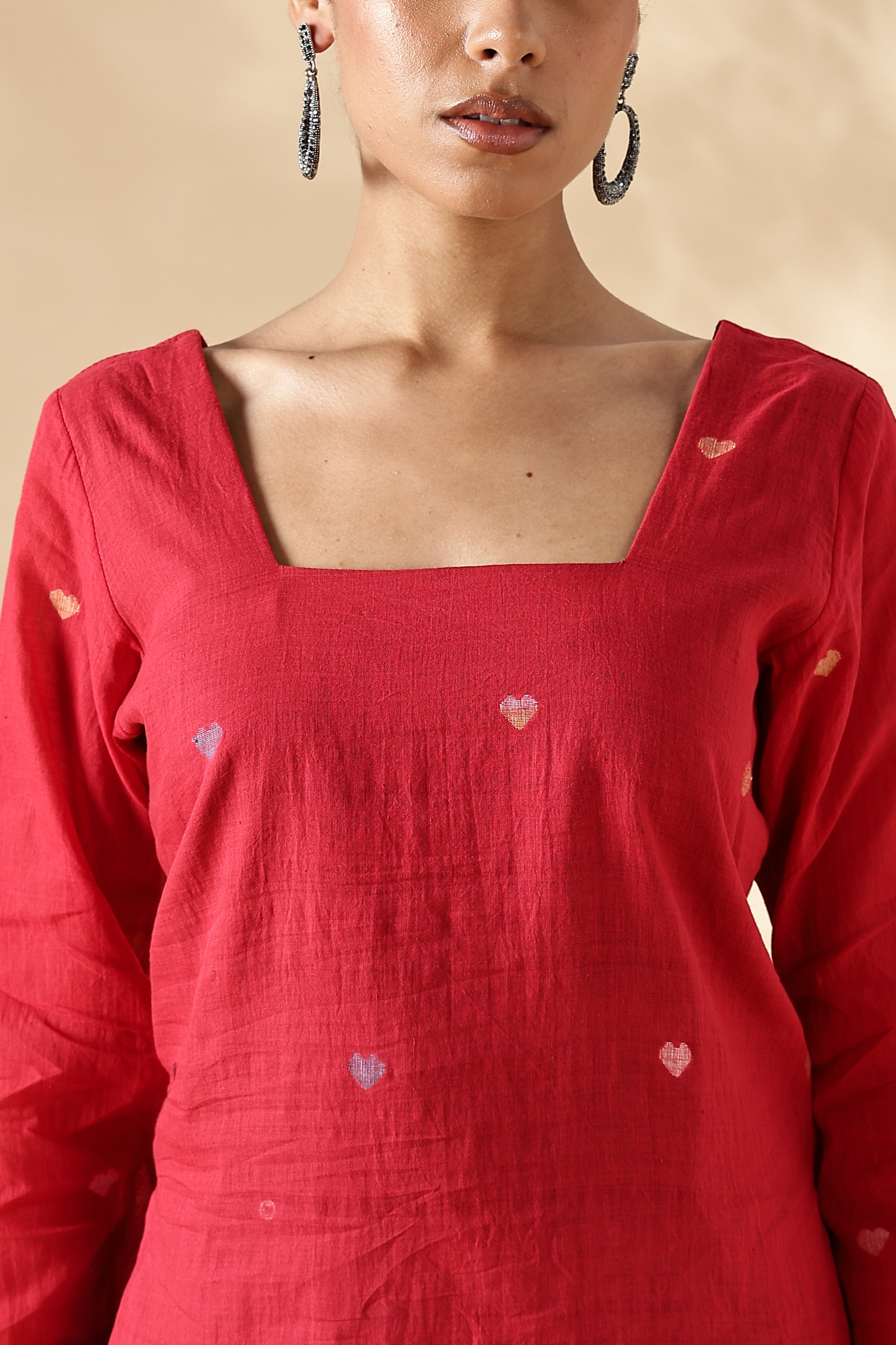 Handwoven Red heart Jamdani fitted short top with bell sleeves