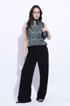 Jade Printed Sleeveless Shirt Collar Top
