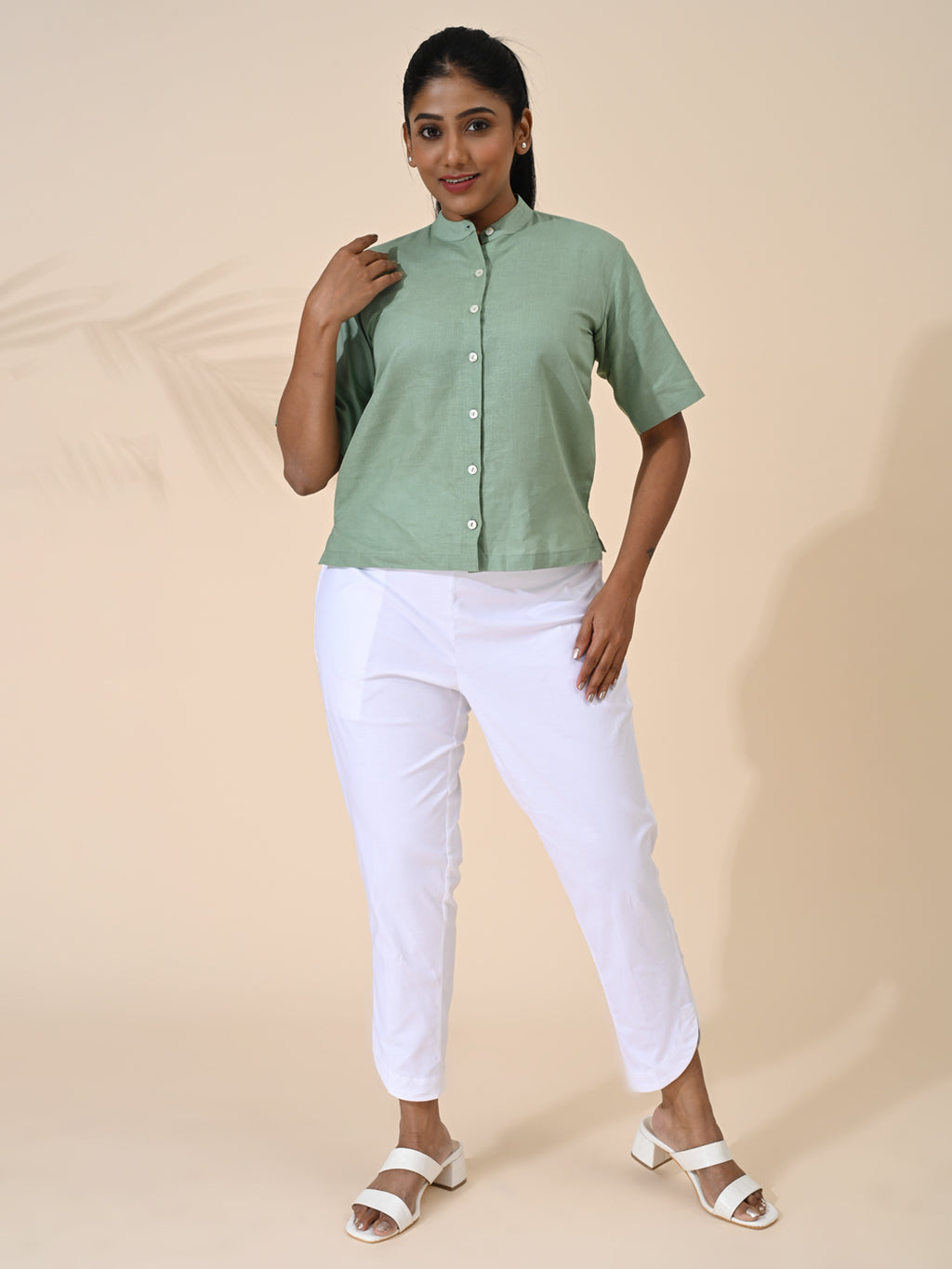 MABA Linen Cotton Mandarin Collar Cropped Shirt Green