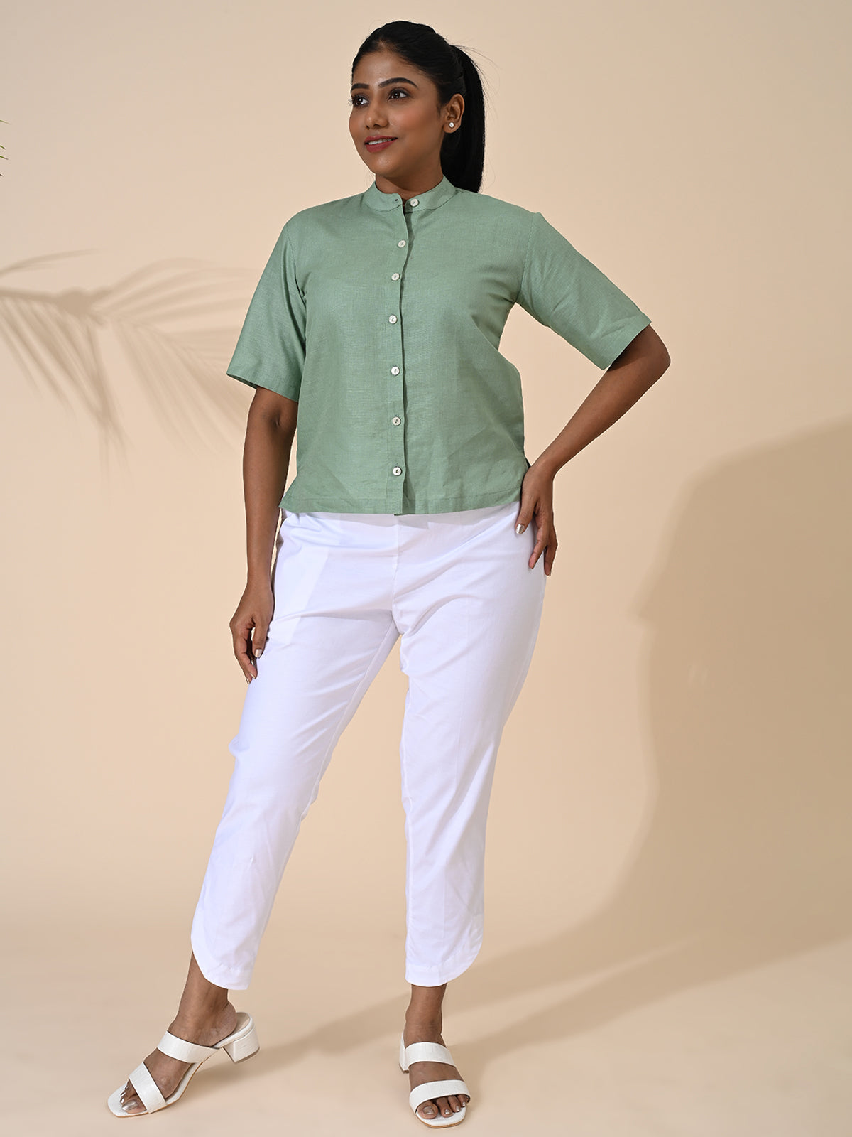 MABA Linen Cotton Mandarin Collar Cropped Shirt Green