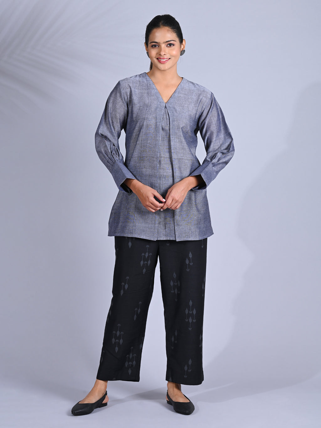 Maba Cotton x Silk V-Neck Powerlook Grey and black Co-ord Set