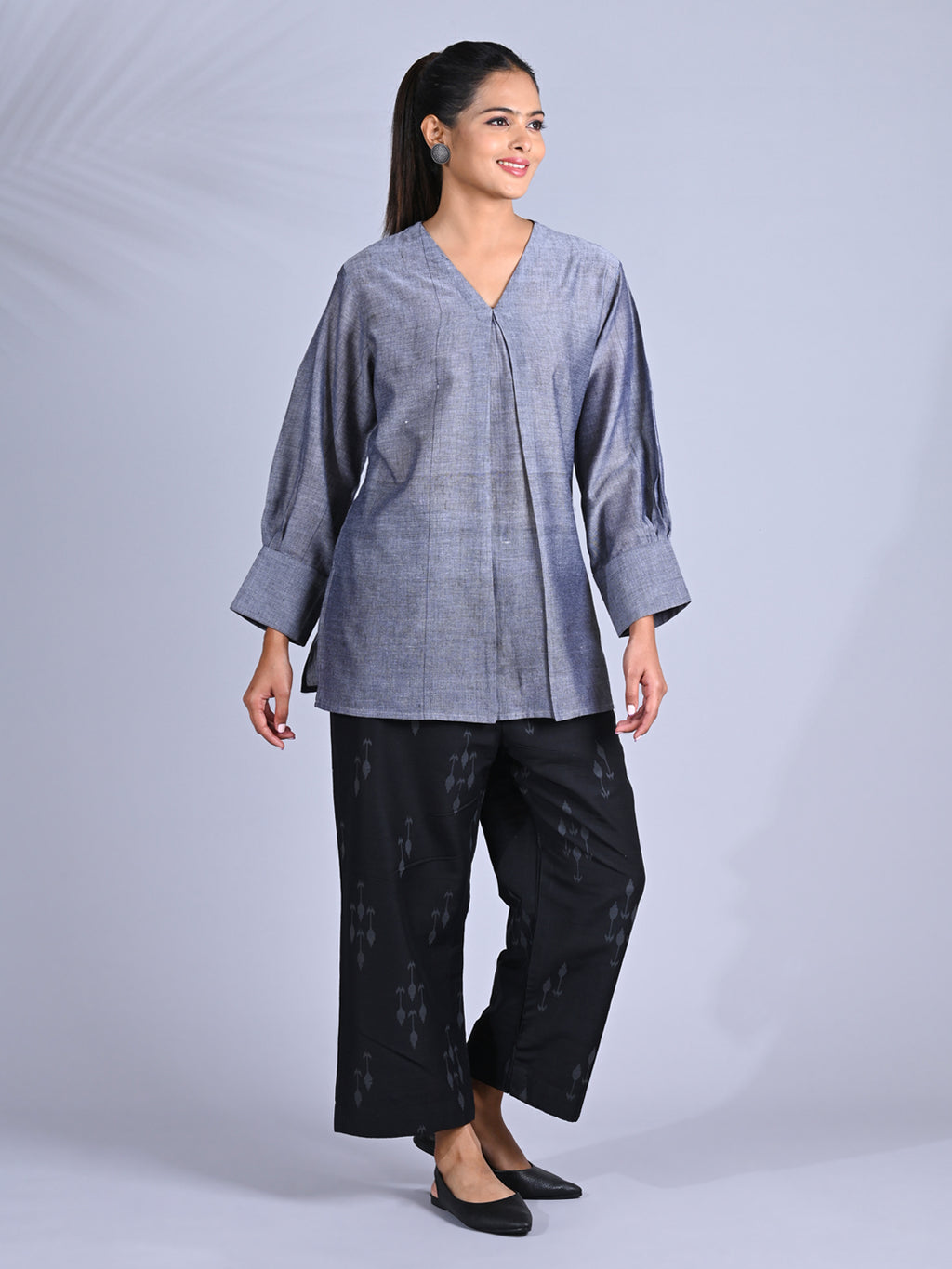 Maba Cotton x Silk V-Neck Powerlook Grey and black Co-ord Set