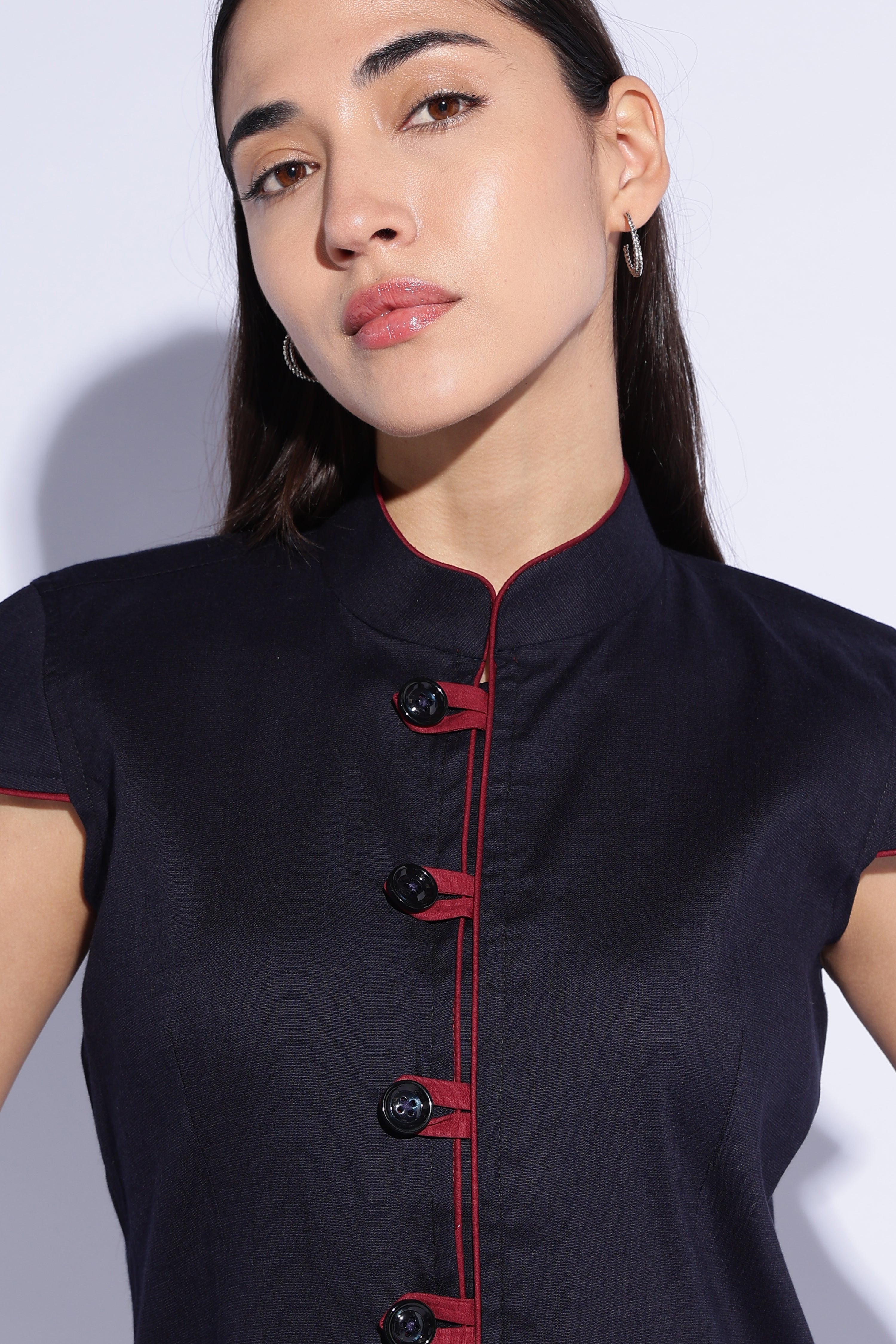 Midnight Contrast Mandarin Top